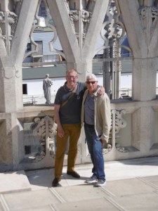 Henk en Jeroen op de Dom van Milaan